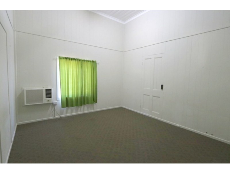 80 Anakie Street, Emerald QLD 4720