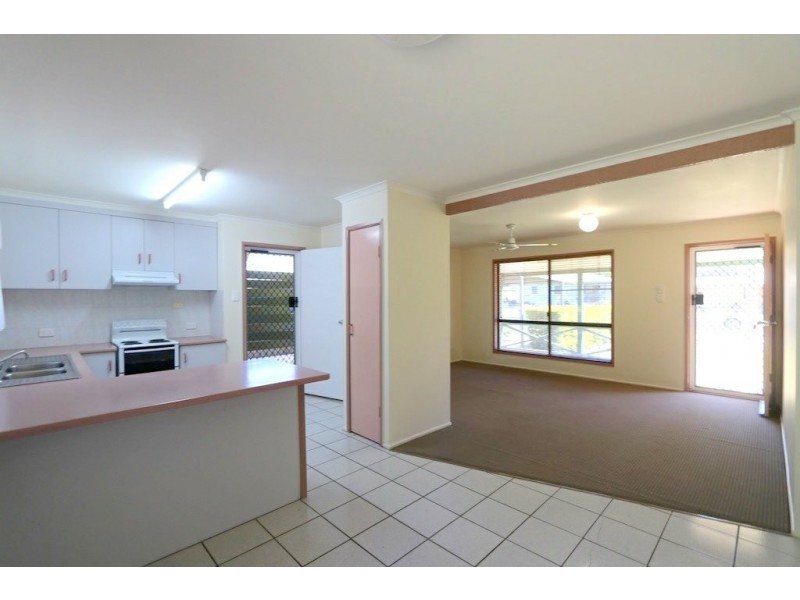 9 Wilby Place, Emerald QLD 4720