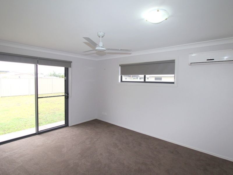 16 Bluegums Drive, Emerald QLD 4720