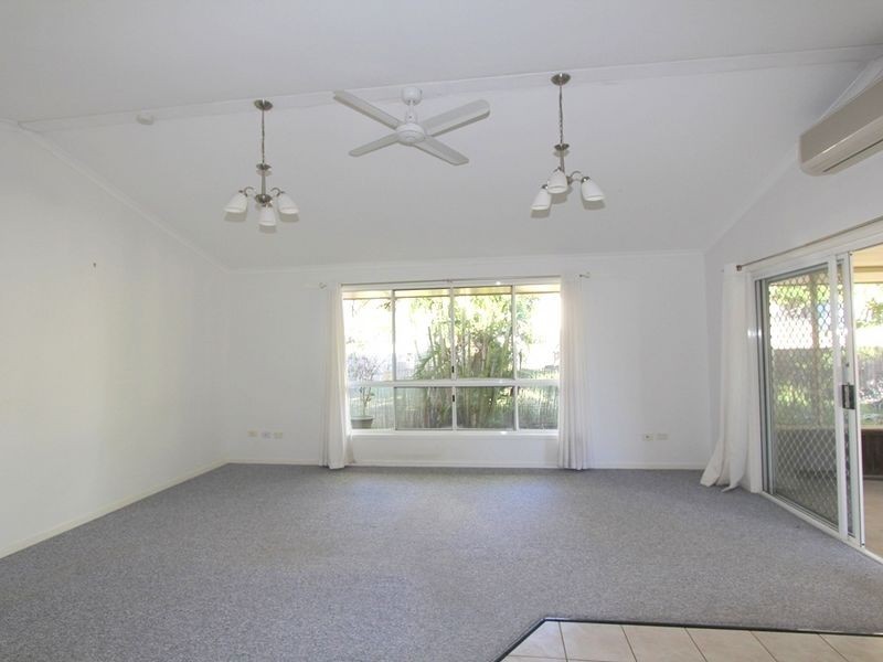 7 Fielder Place, Emerald QLD 4720