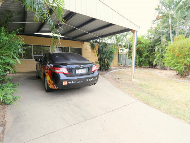 5 Ward Place, Emerald QLD 4720