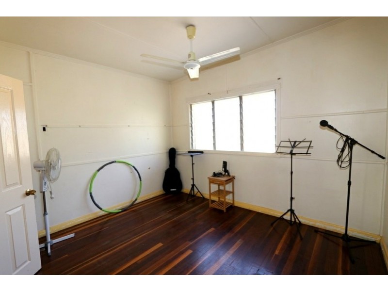 70A Baker Street, Emerald QLD 4720