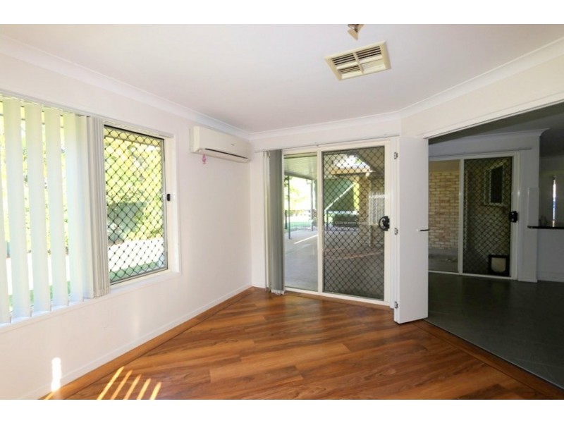 18 Kidd Street, Emerald QLD 4720