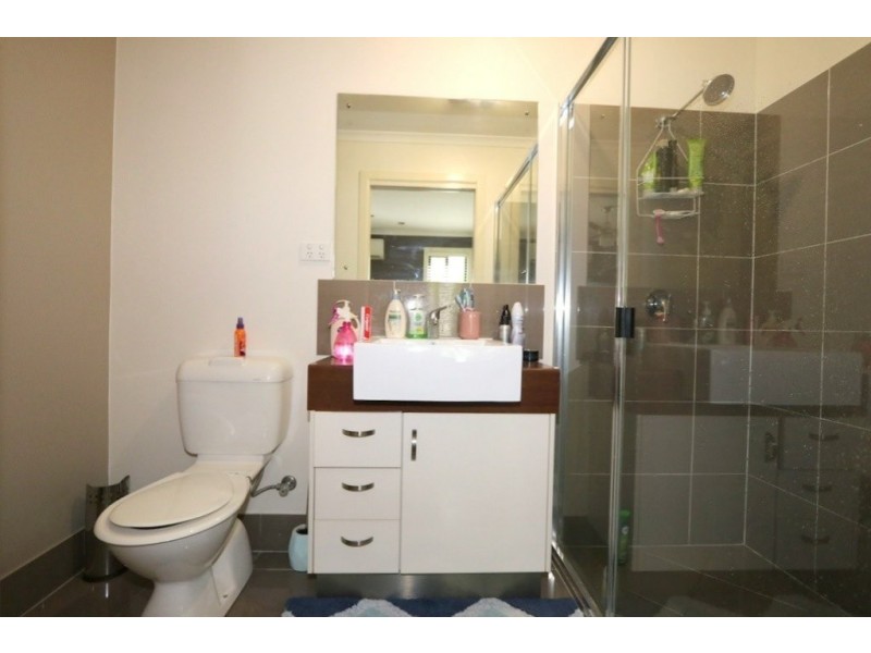 11 Brokenwood Street, Emerald QLD 4720