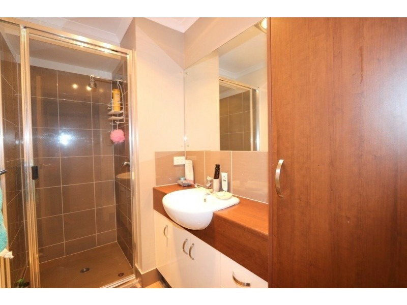 11 Brokenwood Street, Emerald QLD 4720