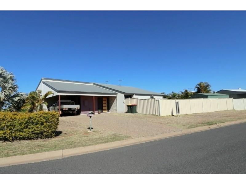 11 Brokenwood Street, Emerald QLD 4720