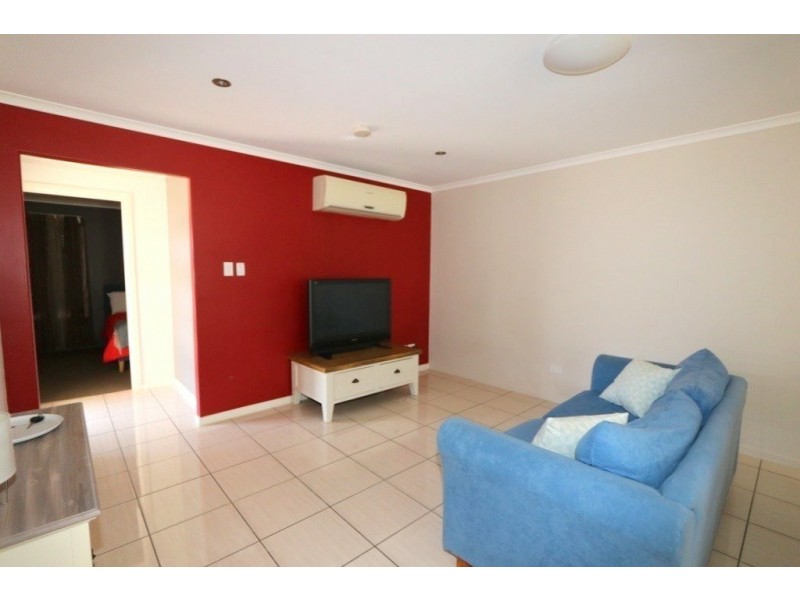 11 Brokenwood Street, Emerald QLD 4720