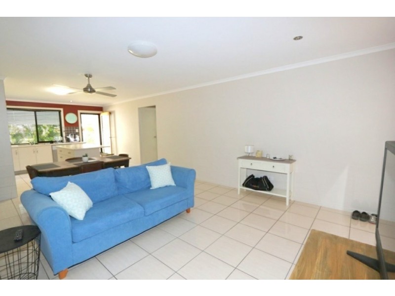 11 Brokenwood Street, Emerald QLD 4720