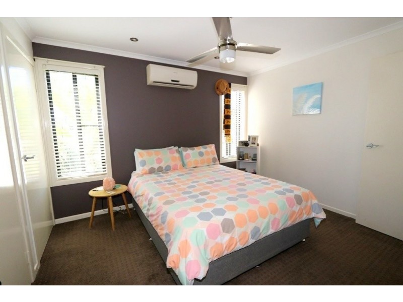 11 Brokenwood Street, Emerald QLD 4720