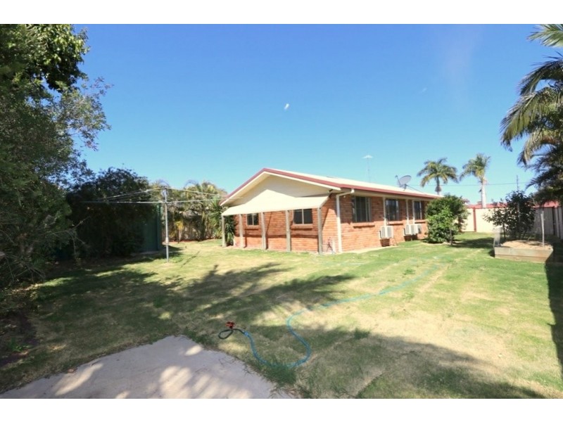9 Cowan Cr, Emerald QLD 4720