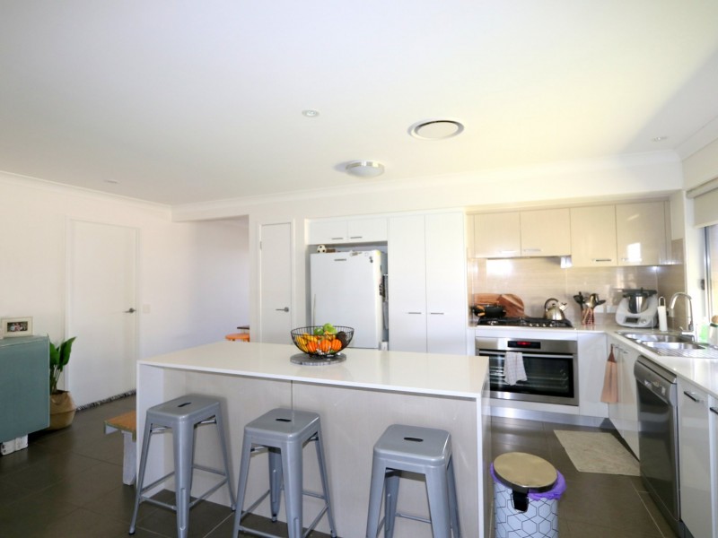 3 Flemington Road, Emerald QLD 4720