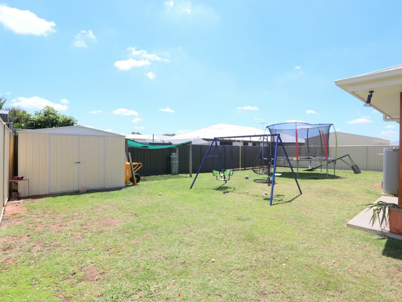3 Flemington Road, Emerald QLD 4720