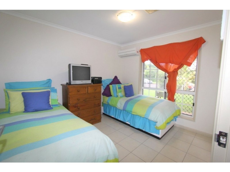 5 Fysh Street, Emerald QLD 4720