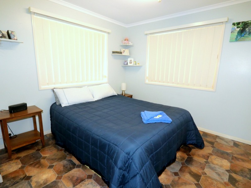 80 Crinum Cr, Emerald QLD 4720