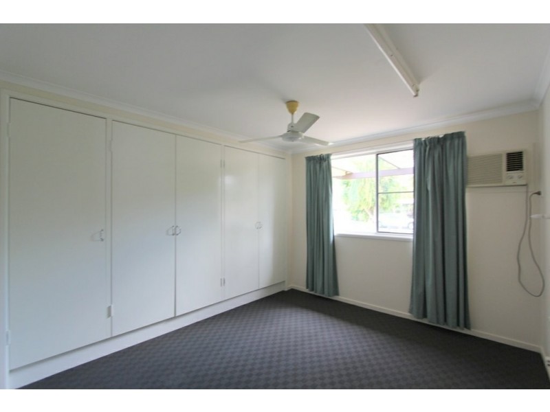 54 Baker Street, Emerald QLD 4720