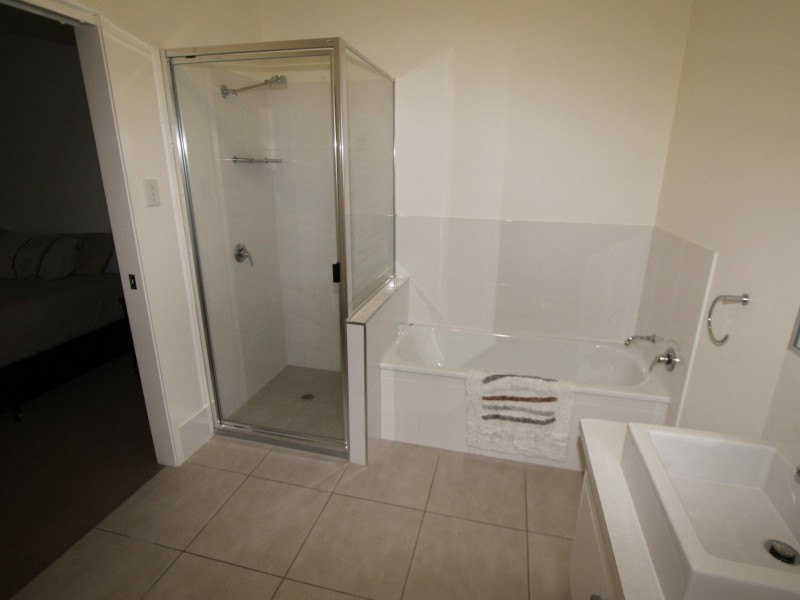 Unit 15/55 Gray Street, Emerald QLD 4720