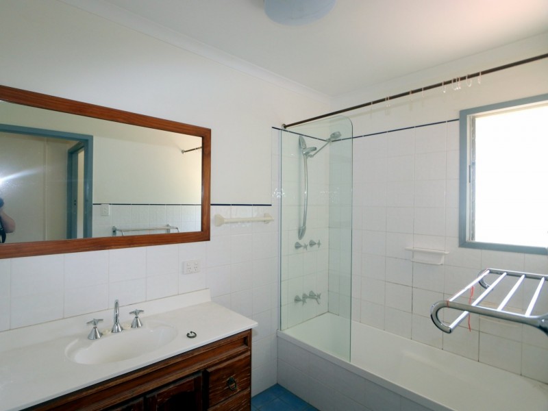 43 Dundas Street, Emerald QLD 4720