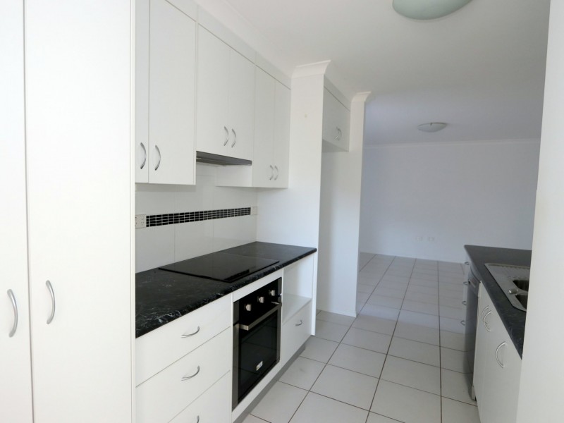 3 Highland Court, Emerald QLD 4720