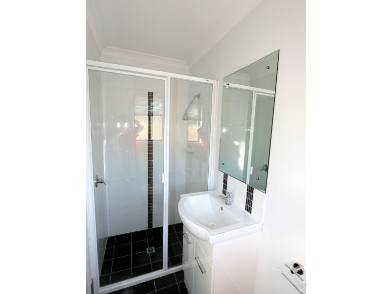 3 Highland Court, Emerald QLD 4720