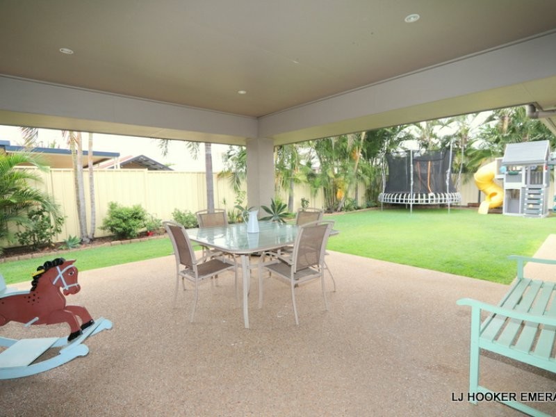24 Crozier Crescent, Emerald QLD 4720