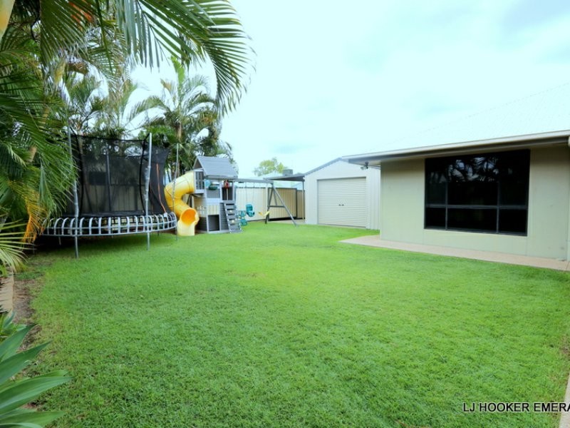 24 Crozier Crescent, Emerald QLD 4720