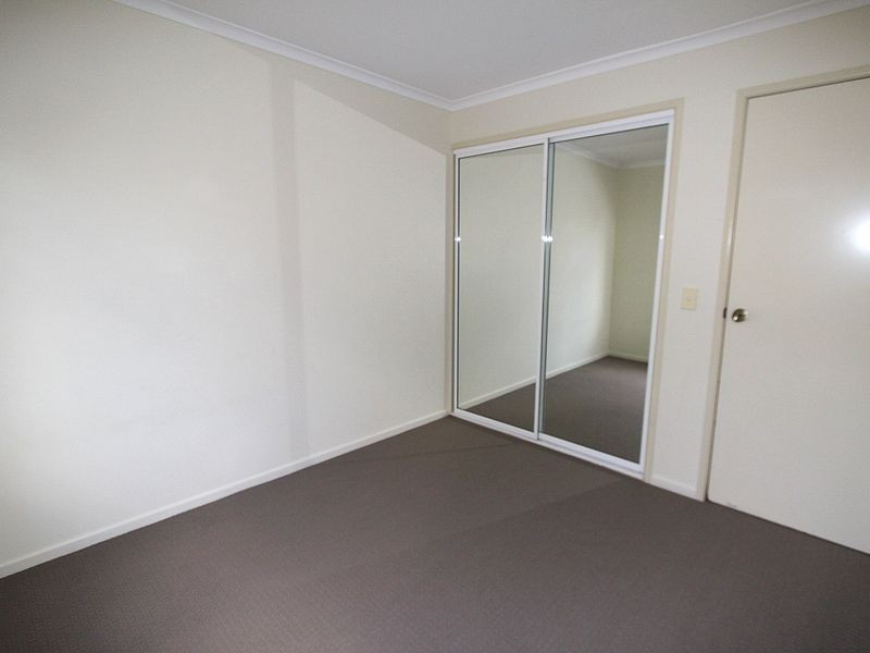 17 Eubar Place, Emerald QLD 4720