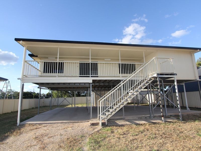 36 Lorraway Street, Emerald QLD 4720