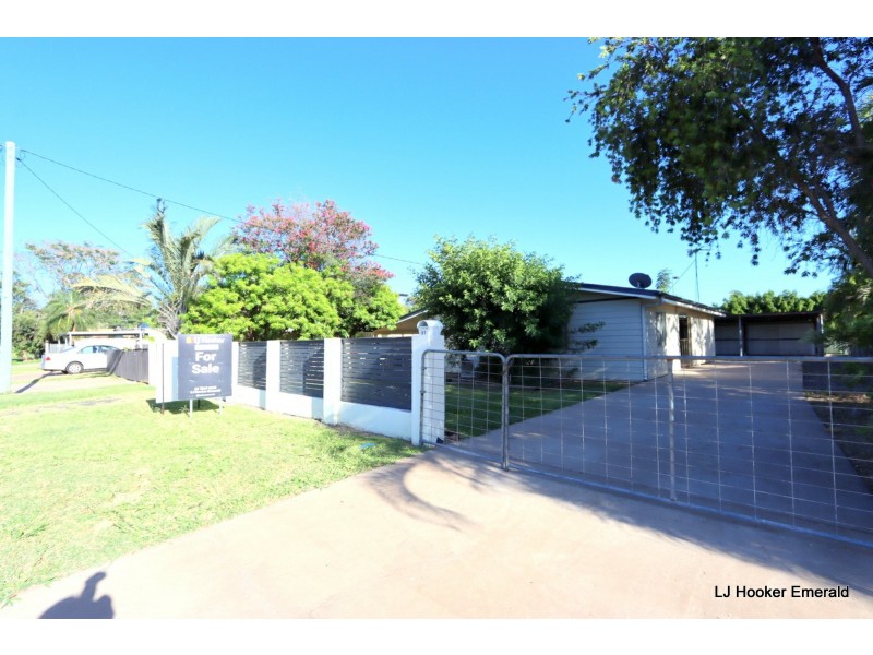 97 Harris St, Emerald QLD 4720