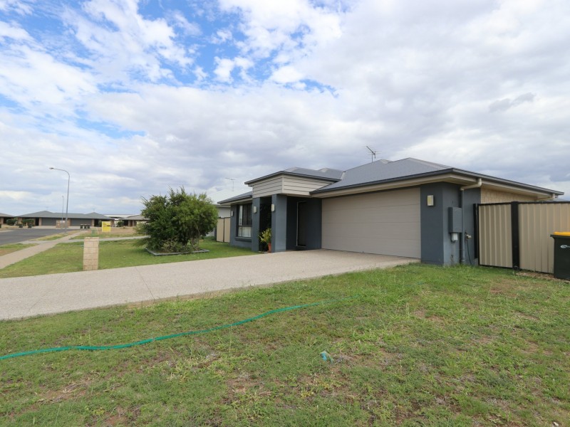 6 Costello Court, Emerald QLD 4720
