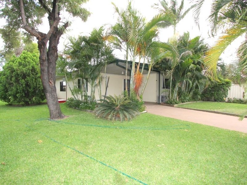 25 Diamond Avenue, Emerald QLD 4720