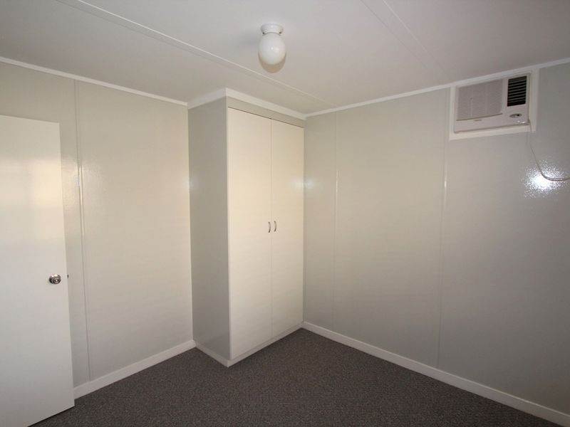 25 Diamond Avenue, Emerald QLD 4720