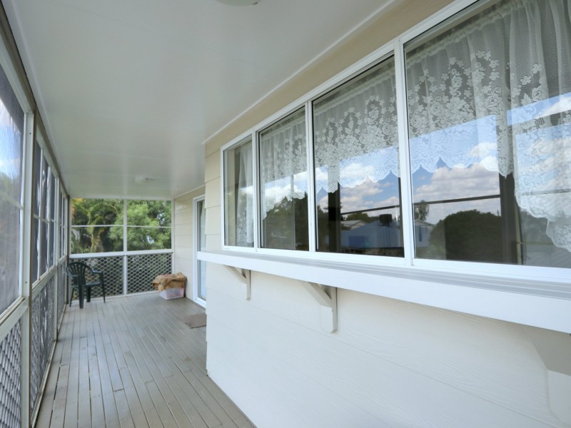 208 Borilla Street, Emerald QLD 4720