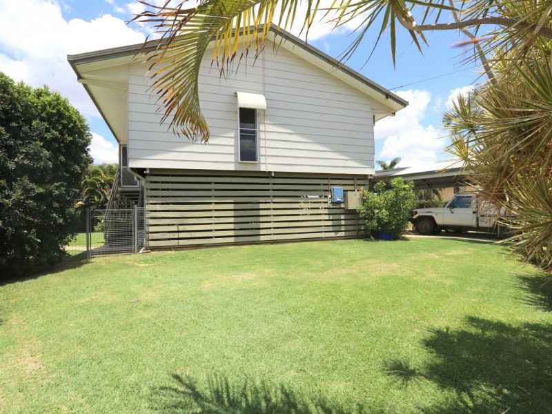 208 Borilla Street, Emerald QLD 4720