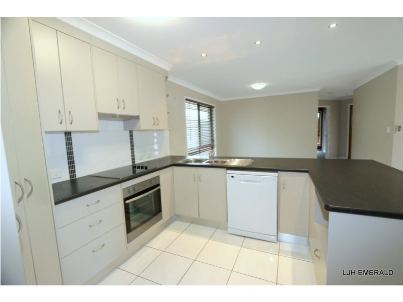 5 Moriarty Street, Emerald QLD 4720