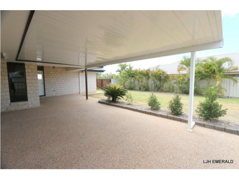 5 Moriarty Street, Emerald QLD 4720