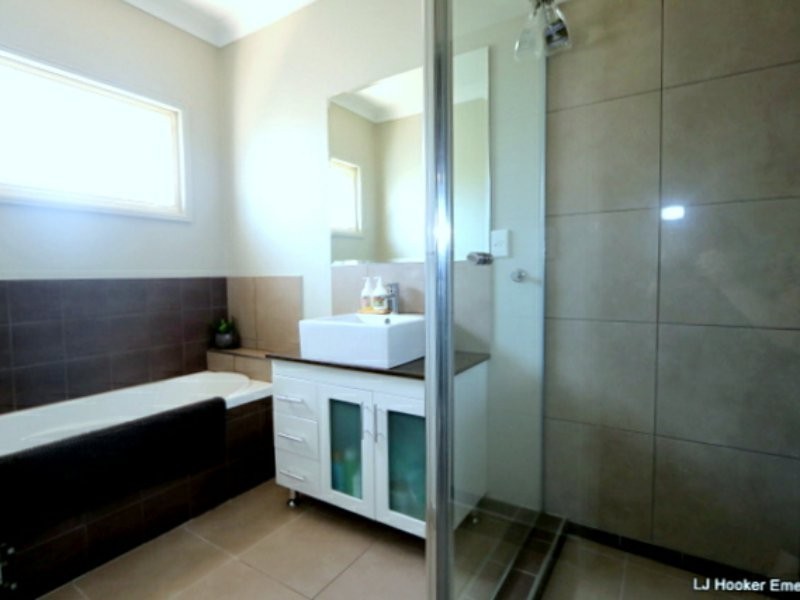 58 Gladstone Street, Emerald QLD 4720