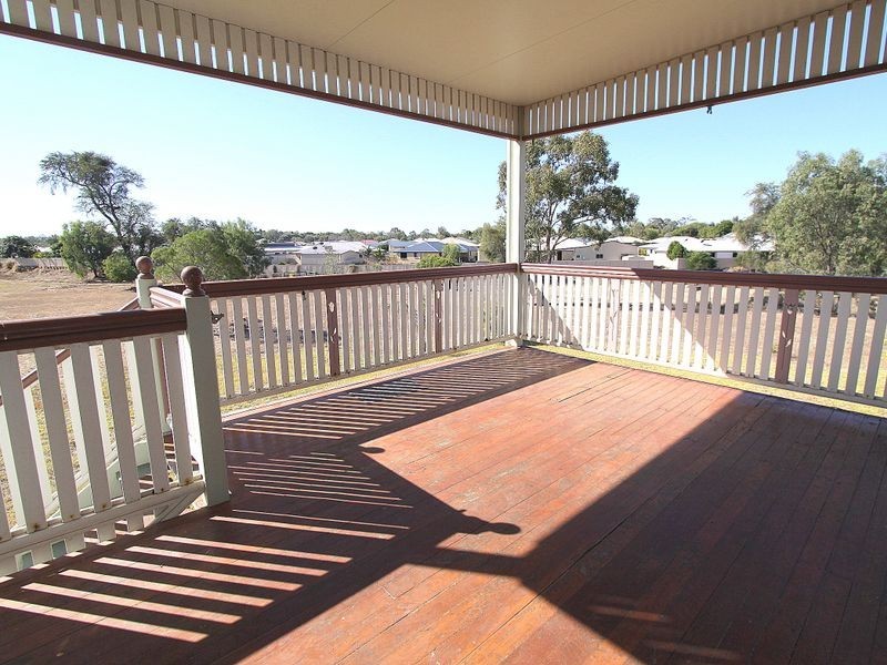 24 Andrews Road, Emerald QLD 4720