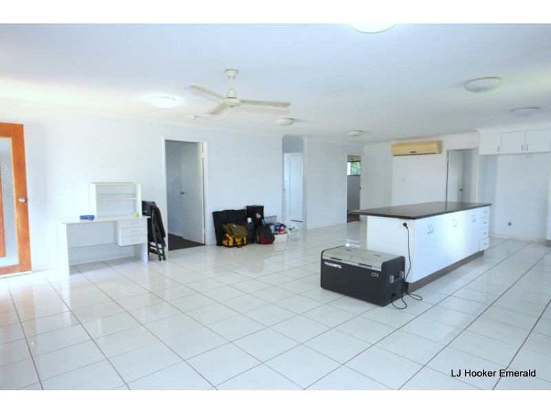 5 Colden Place, Emerald QLD 4720