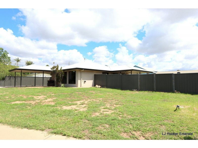 5 Colden Place, Emerald QLD 4720