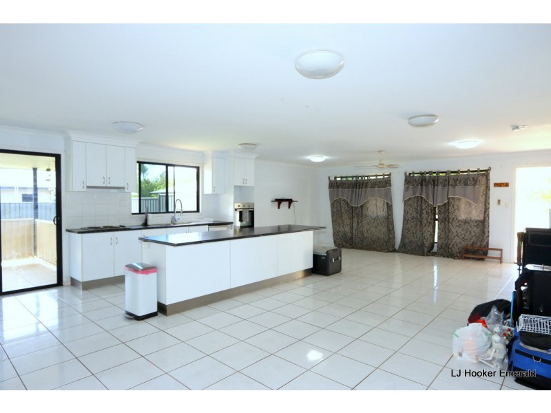 5 Colden Place, Emerald QLD 4720