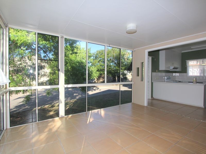 5/43 Loch Street, Emerald QLD 4720