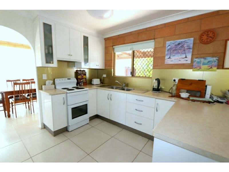 15 Kythera Road, Emerald QLD 4720