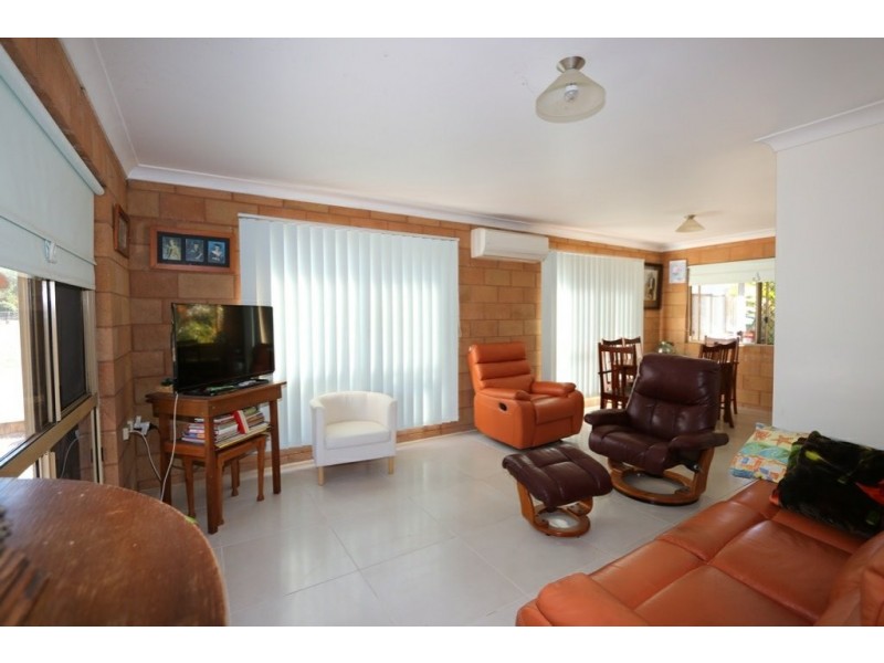 15 Kythera Road, Emerald QLD 4720