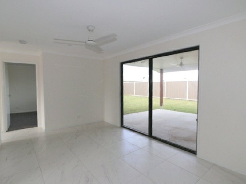 7 Costello Court, Emerald QLD 4720