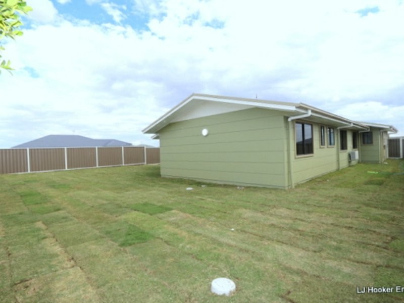 7 Costello Court, Emerald QLD 4720