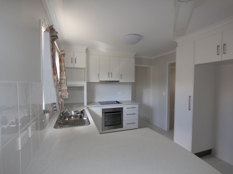 156 Borilla St, Emerald QLD 4720