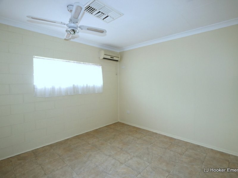 114 Opal Street, Emerald QLD 4720