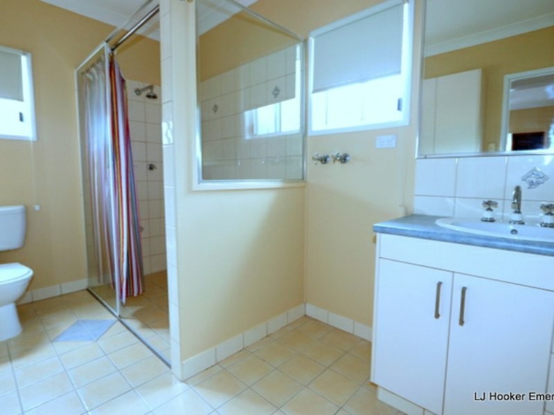 114 Opal Street, Emerald QLD 4720