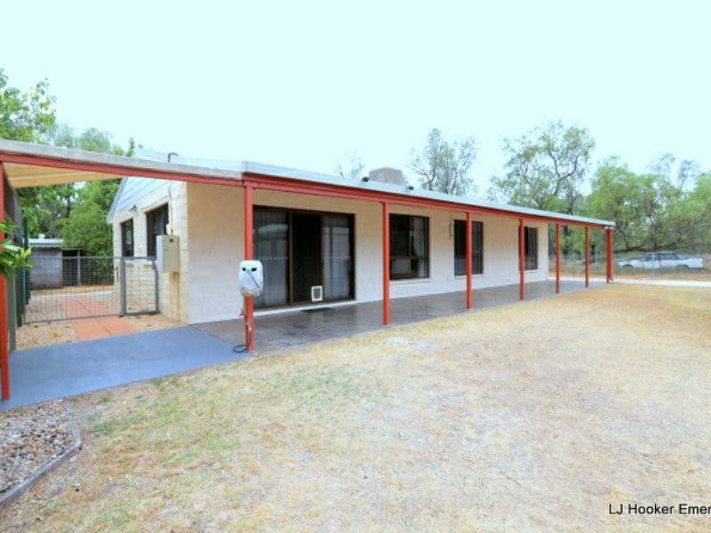 114 Opal Street, Emerald QLD 4720