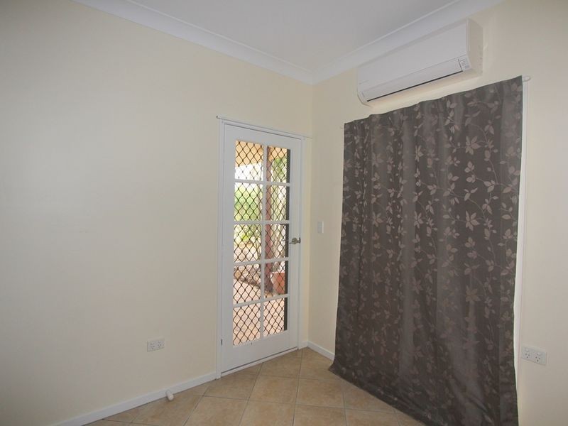 17 Quinn St, Emerald QLD 4720